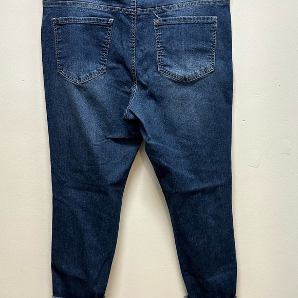 d.jeans Size 16 Blue Jeans. Worn a few times. - Picture 3 of 3